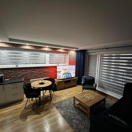 Apartament Vip-2 Reda Bagian luar foto