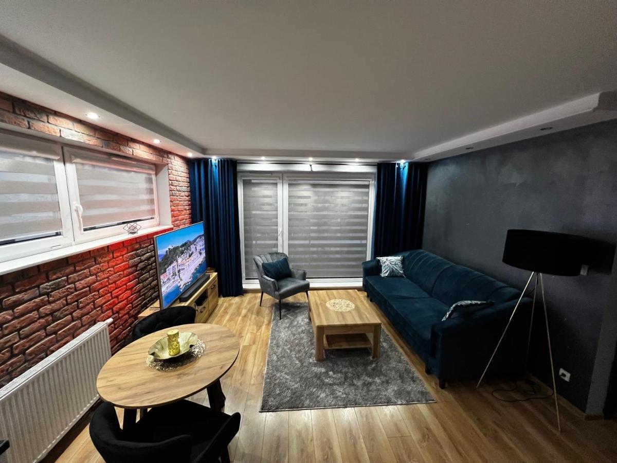 Apartament Vip-2 Reda Bagian luar foto
