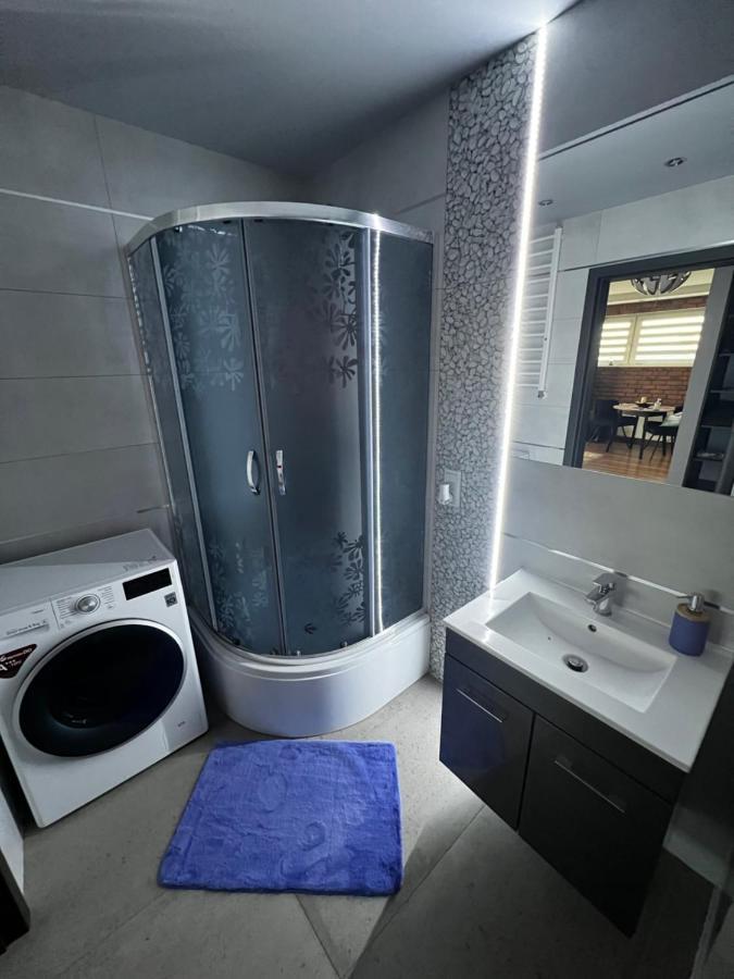 Apartament Vip-2 Reda Bagian luar foto