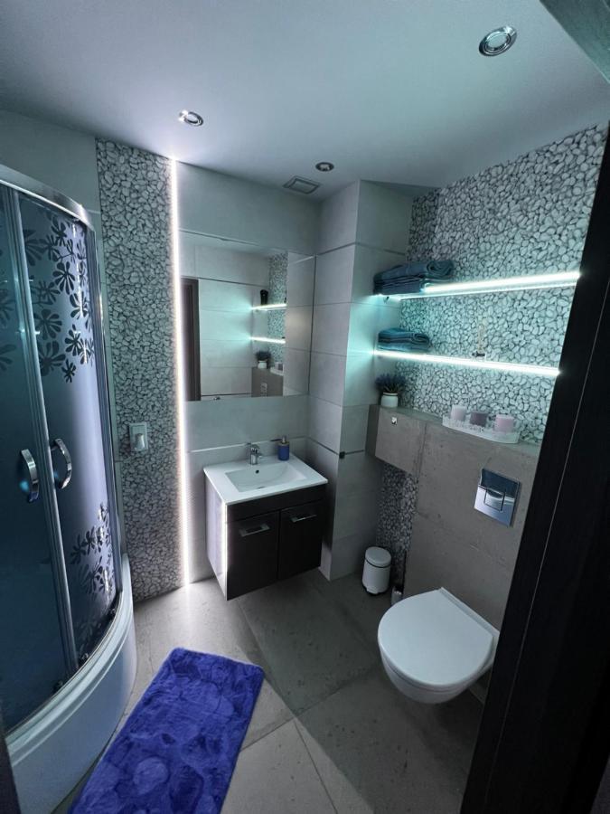 Apartament Vip-2 Reda Bagian luar foto