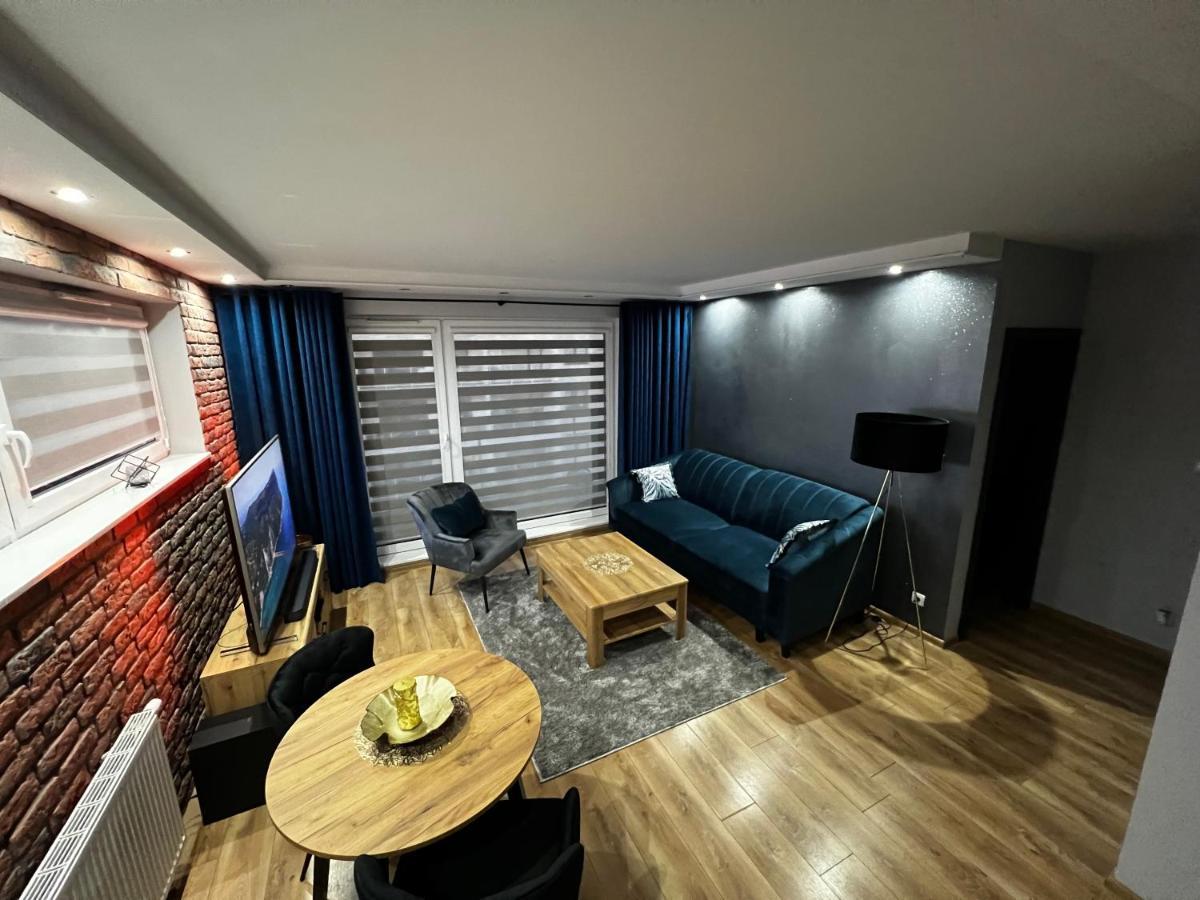 Apartament Vip-2 Reda Bagian luar foto