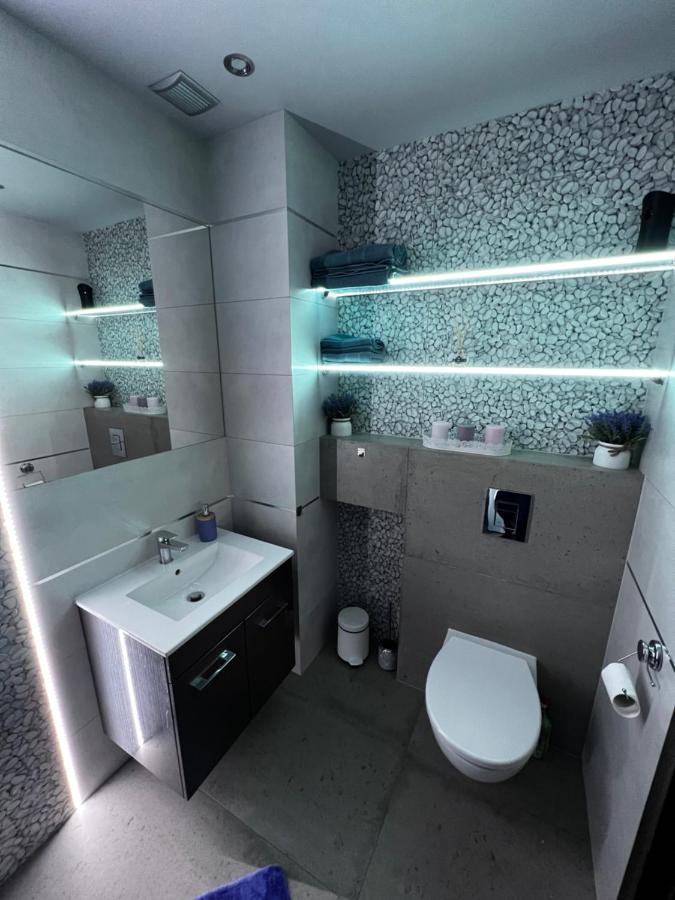 Apartament Vip-2 Reda Bagian luar foto